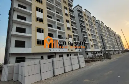 Apartment - 2 Bedrooms - 3 Bathrooms for sale in Al Amira Village - Al Yasmeen - Ajman