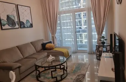 شقة - غرفة نوم - 2 حمامات للايجار في برج يونى استايت الرياضية - مدينة دبي الرياضية - دبي