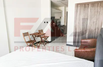 Apartment - Studio - 1 Bathroom for rent in Rukan Tower A - Rukan Tower - Dubai Land - Dubai