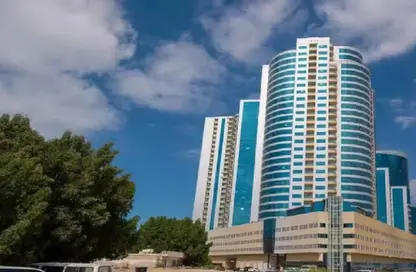 شقة - غرفة نوم - 2 حمامات للبيع في أورينت تاور 1 - أورينت تاور - البستان - عجمان