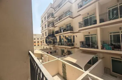 Apartment - Studio - 1 Bathroom for rent in May Residence - Jumeirah Village Circle - Dubai