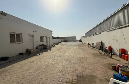 مستودع - استوديو - 1 حمام للايجار في الصجعة الصناعية - الصجعة - الشارقة