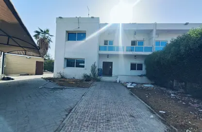 Villa - 3 Bedrooms - 4 Bathrooms for rent in Al Jazzat - Al Riqqa - Sharjah