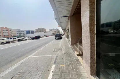Shop - Studio for rent in Muwaileh 29 Building - Muwaileh - Sharjah