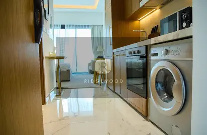 Apartment - Studio - 1 Bathroom for rent in AZIZI Riviera - Meydan One - Meydan - Dubai