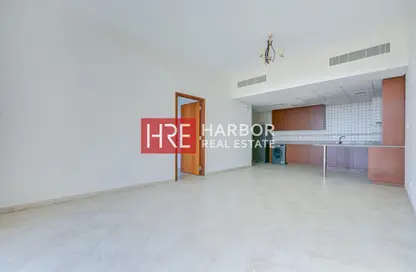 Apartment - 1 Bedroom - 2 Bathrooms for rent in Weston Court 2 - Weston Court - Motor City - Dubai