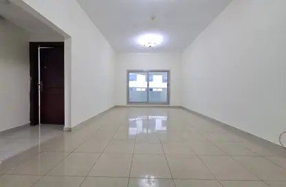 شقة - غرفة نوم - 2 حمامات للايجار في برج النور 1 - النهدة 1 - النهدة - دبي - دبي