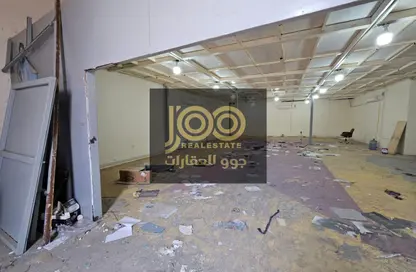 Warehouse - Studio - 1 Bathroom for rent in Umm Al Thuoob - Umm Al Quwain