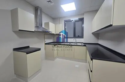 شقة - 2 غرف نوم - 4 حمامات للايجار في القصيص 2 - منطقة القصيص السكنية - القصيص - دبي