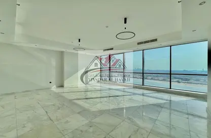 Apartment - 3 Bedrooms - 3 Bathrooms for rent in La Plage Tower - Al Mamzar - Sharjah - Sharjah