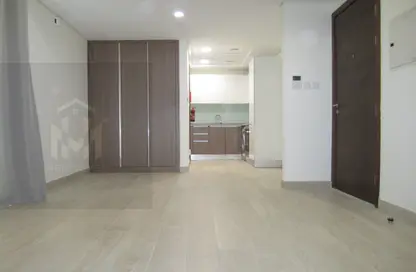 Apartment - Studio - 1 Bathroom for rent in Azizi Aliyah - Al Jaddaf - Dubai
