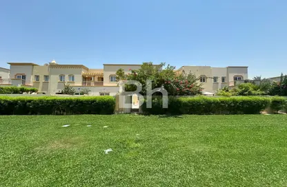 Villa - 2 Bedrooms - 3 Bathrooms for rent in Springs 12 - The Springs - Dubai