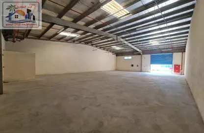 Warehouse - Studio - 1 Bathroom for rent in Al Sajaa Industrial - Al Sajaa - Sharjah