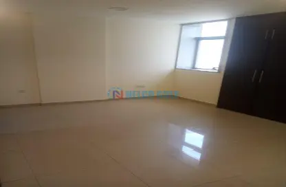 Apartment - 3 Bedrooms - 2 Bathrooms for rent in Al Khalidiya - Abu Dhabi