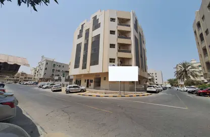 عمارة بالكامل - 8 غرف نوم - 8 حمامات للبيع في برج النعيمية الثاني - النعيمية - عجمان