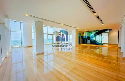 Penthouse - 4 Bedrooms - 6 Bathrooms for rent in Tiara West Tower - Business Bay - Dubai