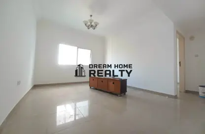 Apartment - 1 Bedroom - 2 Bathrooms for rent in Hend Tower - Al Taawun Street - Al Taawun - Sharjah