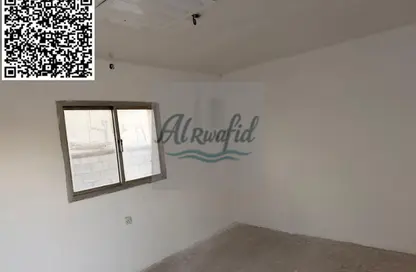 سكن عمال - استوديو - 8 حمامات للايجار في الصجعة الصناعية - الصجعة - الشارقة