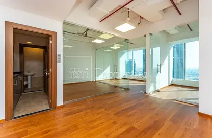 Empty Room image for: Office Space - Studio for rent in Bayswater - Business Bay - Dubai, Image 1