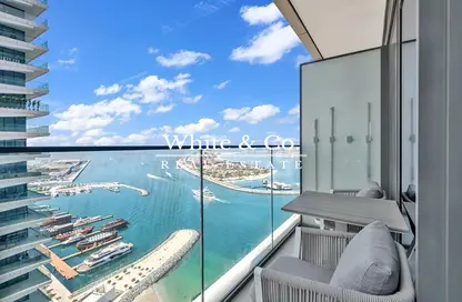 Apartment - 1 Bedroom - 2 Bathrooms for sale in Beach Vista - EMAAR Beachfront - Dubai Harbour - Dubai