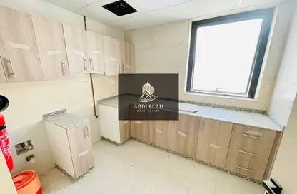Apartment - 1 Bedroom - 2 Bathrooms for rent in Muwaileh 3 Building - Muwaileh - Sharjah