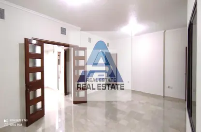 Apartment - 4 Bedrooms - 5 Bathrooms for rent in Corniche Road - Abu Dhabi