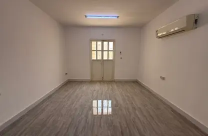 Apartment - 2 Bedrooms - 2 Bathrooms for rent in Khalifa City A - Khalifa City - Abu Dhabi
