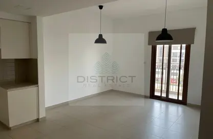 Apartment - 2 Bedrooms - 2 Bathrooms for rent in Zahra Breeze Apartments 3A - Zahra Breeze Apartments - Town Square - Dubai
