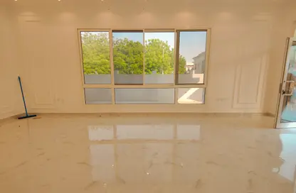 Villa - 5 Bedrooms - 7 Bathrooms for rent in Sharqan - Al Heerah - Sharjah