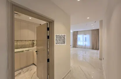Apartment - 1 Bedroom - 2 Bathrooms for sale in Goldcrest Dreams - Emirates City - Ajman