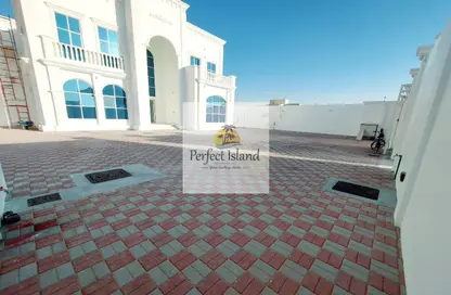 Terrace image for: Villa - 6 Bedrooms for rent in Madinat Al Riyad - Abu Dhabi, Image 1