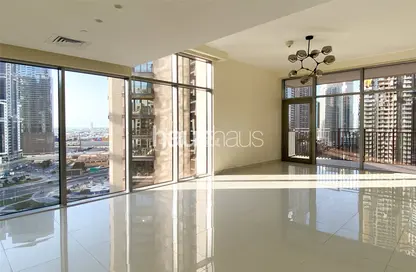 Apartment - 2 Bedrooms - 3 Bathrooms for rent in Boulevard Crescent Tower 1 - BLVD Crescent - Downtown Dubai - Dubai