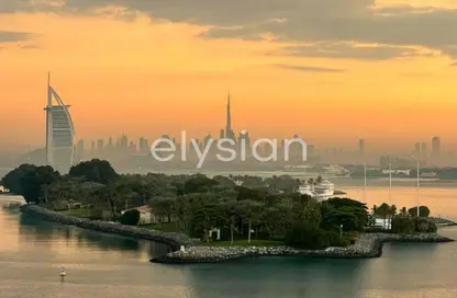 Apartment - 4 Bedrooms - 5 Bathrooms for rent in Al Shahla - Shoreline Apartments - Palm Jumeirah - Dubai