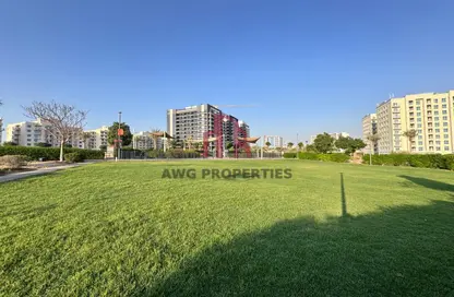 Apartment - 1 Bedroom - 2 Bathrooms for rent in Tala 2 - Queue Point - Liwan - Dubai Land - Dubai