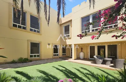 Villa - 5 Bedrooms - 5 Bathrooms for rent in Jumeirah 3 Villas - Jumeirah 3 - Jumeirah - Dubai