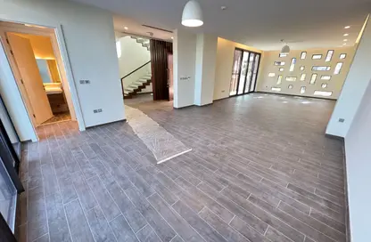 Villa - 4 Bedrooms - 4 Bathrooms for rent in Umm Suqeim 2 Villas - Umm Suqeim 2 - Umm Suqeim - Dubai