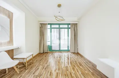 Apartment - 1 Bedroom - 2 Bathrooms for sale in Marina Crown - Dubai Marina - Dubai
