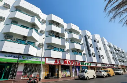 Shop - Studio - 1 Bathroom for rent in Al Safyia - Hor Al Anz - Deira - Dubai