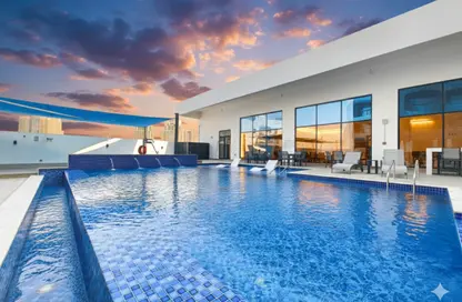 Apartment - 1 Bedroom - 2 Bathrooms for rent in Queue Point - Liwan - Dubai Land - Dubai