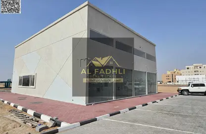عمارة بالكامل - استوديو - 3 حمامات للبيع في الجرف الصناعية 2 - الجرف الصناعية - عجمان