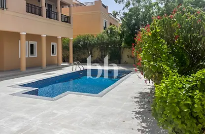 فيلا - 5 غرف نوم - 5 حمامات للايجار في ذو سنترو - الفيلا - دبي