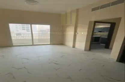 Apartment - 1 Bedroom - 2 Bathrooms for rent in Al Jurf - Ajman Downtown - Ajman