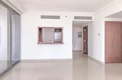 Apartment - 1 Bedroom - 2 Bathrooms for rent in Boulevard Point - Downtown Dubai - Dubai