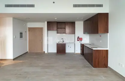 Apartment - 1 Bedroom - 1 Bathroom for rent in Le Ciel - La Mer - Jumeirah - Dubai