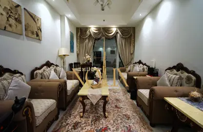 شقة - 4 غرف نوم - 4 حمامات للبيع في برج صحارى 4 - مجمع صحارى - النهدة - الشارقة شقة - 4 غرف نوم - 4 حمامات للبيع في برج صحارى 4 - مجمع صحارى - النهدة - الشارقة