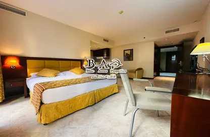 Apartment - 1 Bathroom for rent in Mina Road - Tourist Club Area - Abu Dhabi