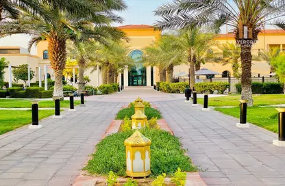 Townhouse - 3 Bedrooms - 4 Bathrooms for rent in Aldhay at Bloom Gardens - Bloom Gardens - Al Salam Street - Abu Dhabi
