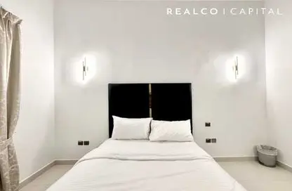 Apartment - Studio - 1 Bathroom for rent in Al Manara Building - Sheikh Zayed Road - Dubai