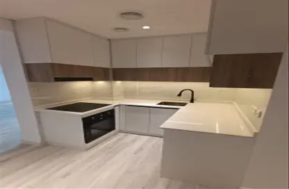 Apartment - 1 Bedroom - 1 Bathroom for rent in Al Khan Lagoon - Al Khan - Sharjah