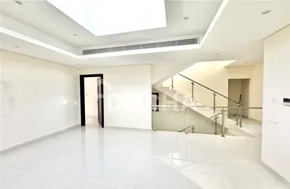 Villa - 4 Bedrooms - 5 Bathrooms for rent in Nad Al Sheba Gardens - Nad Al Sheba 1 - Nad Al Sheba - Dubai